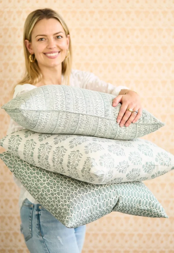 Fashion Amer Celadon Linen Cushion 50x50 Cushions & Throws