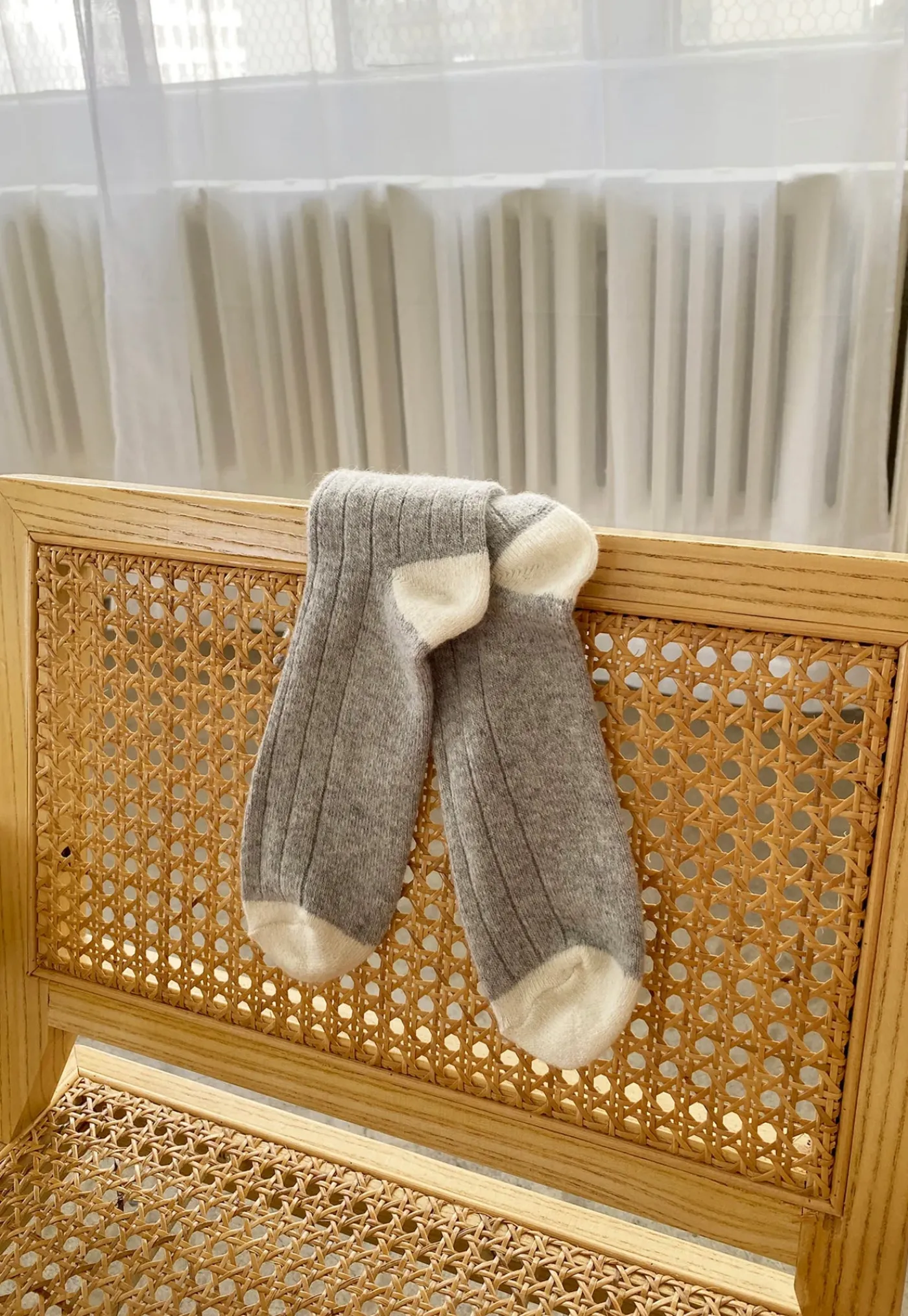 cashmere_socks__grey_mela_2.webp Clearance Cashmere Socks - Grey Melange Women Socks | Socks