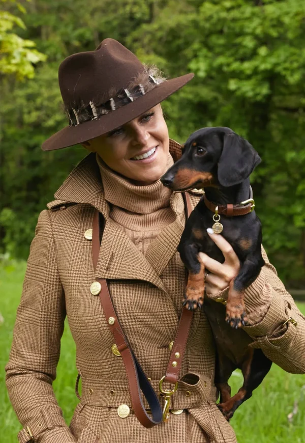 Hot Classic Dog Lead - Chestnut Pets