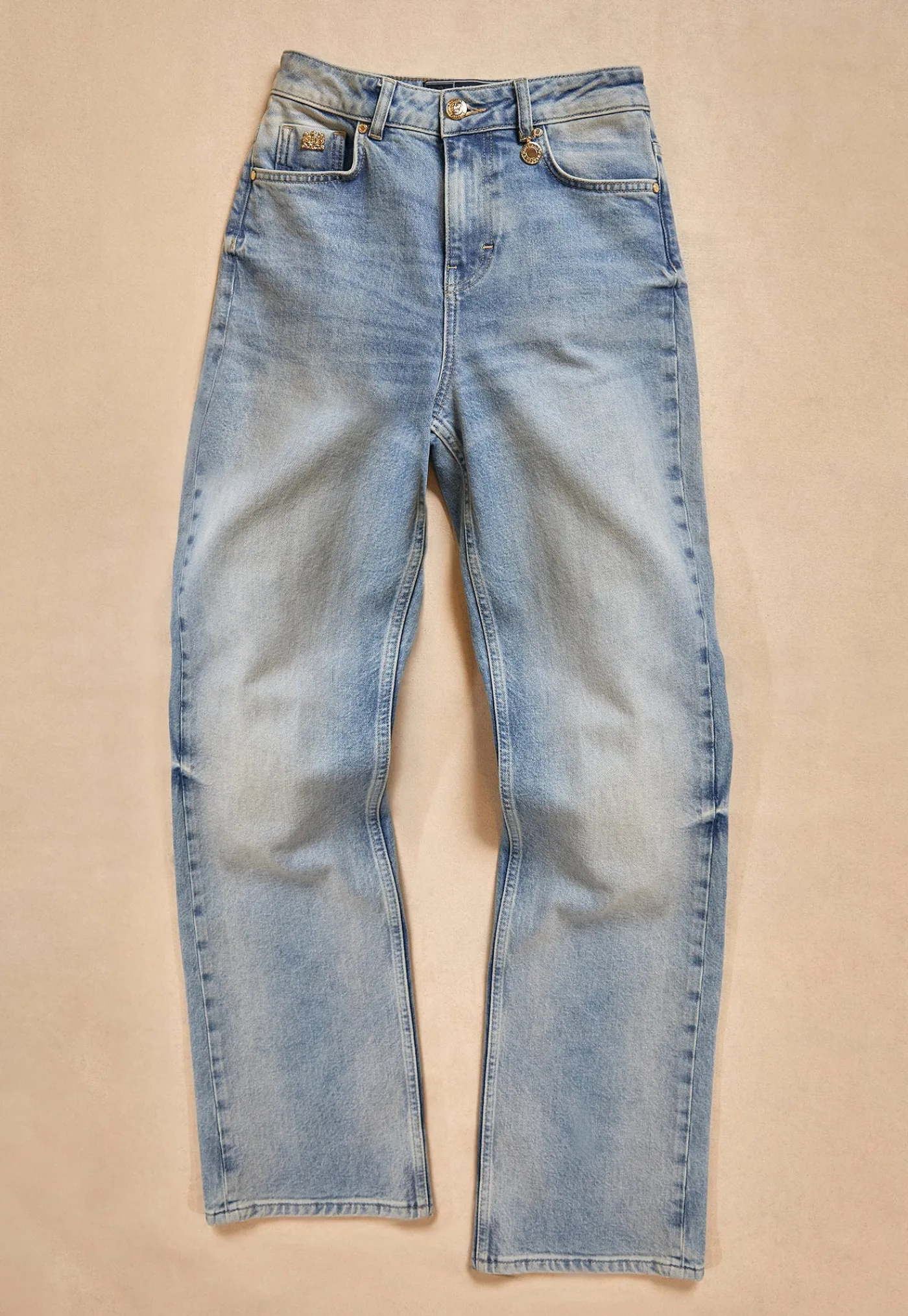 classic_straight_jean__vi_4.webp Discount Classic Straight Jean - Vintage Indigo Women Denim