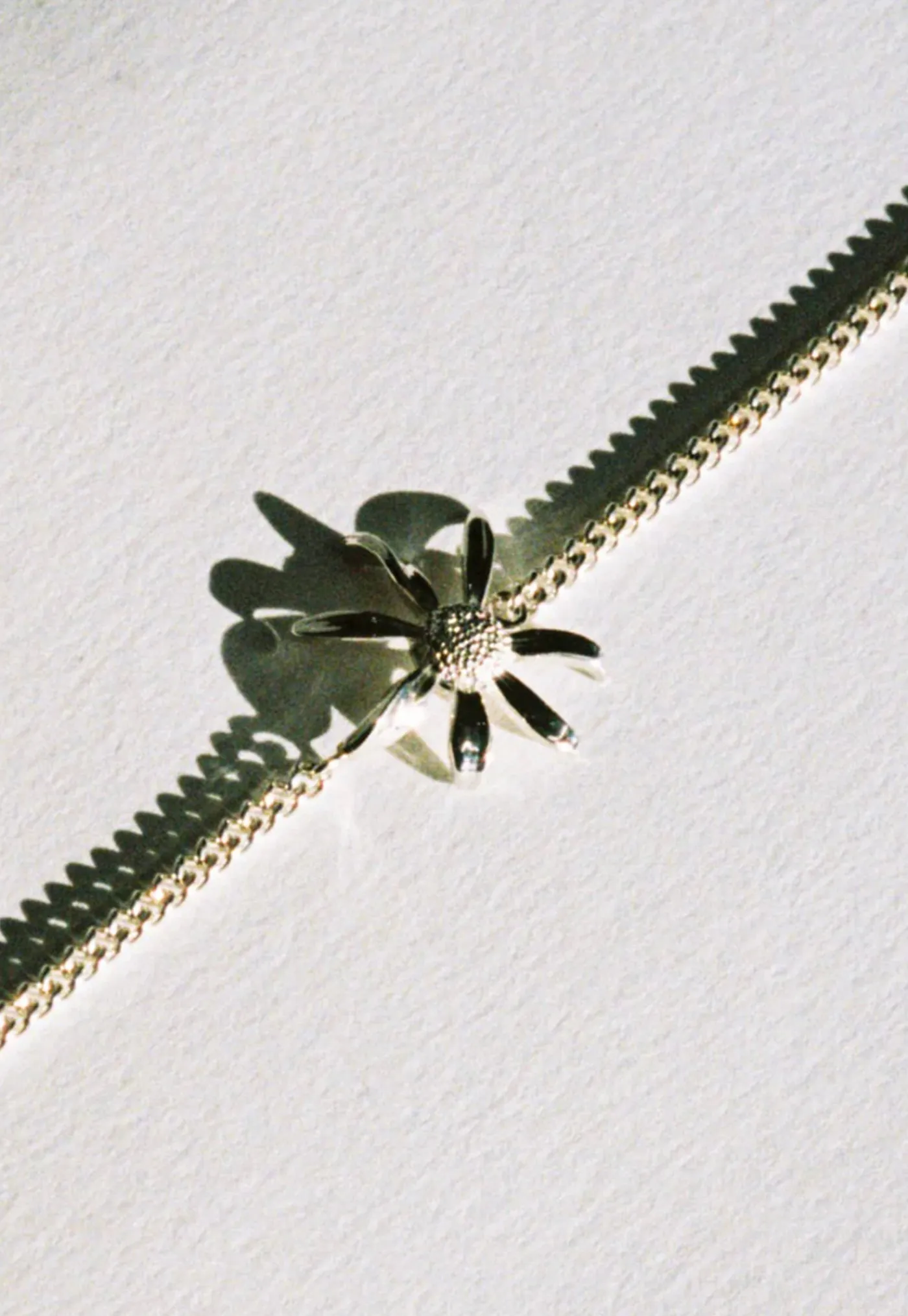 daisy_charm_bracelet_3.webp New Daisy Charm Bracelet Women Jewellery | Jewellery