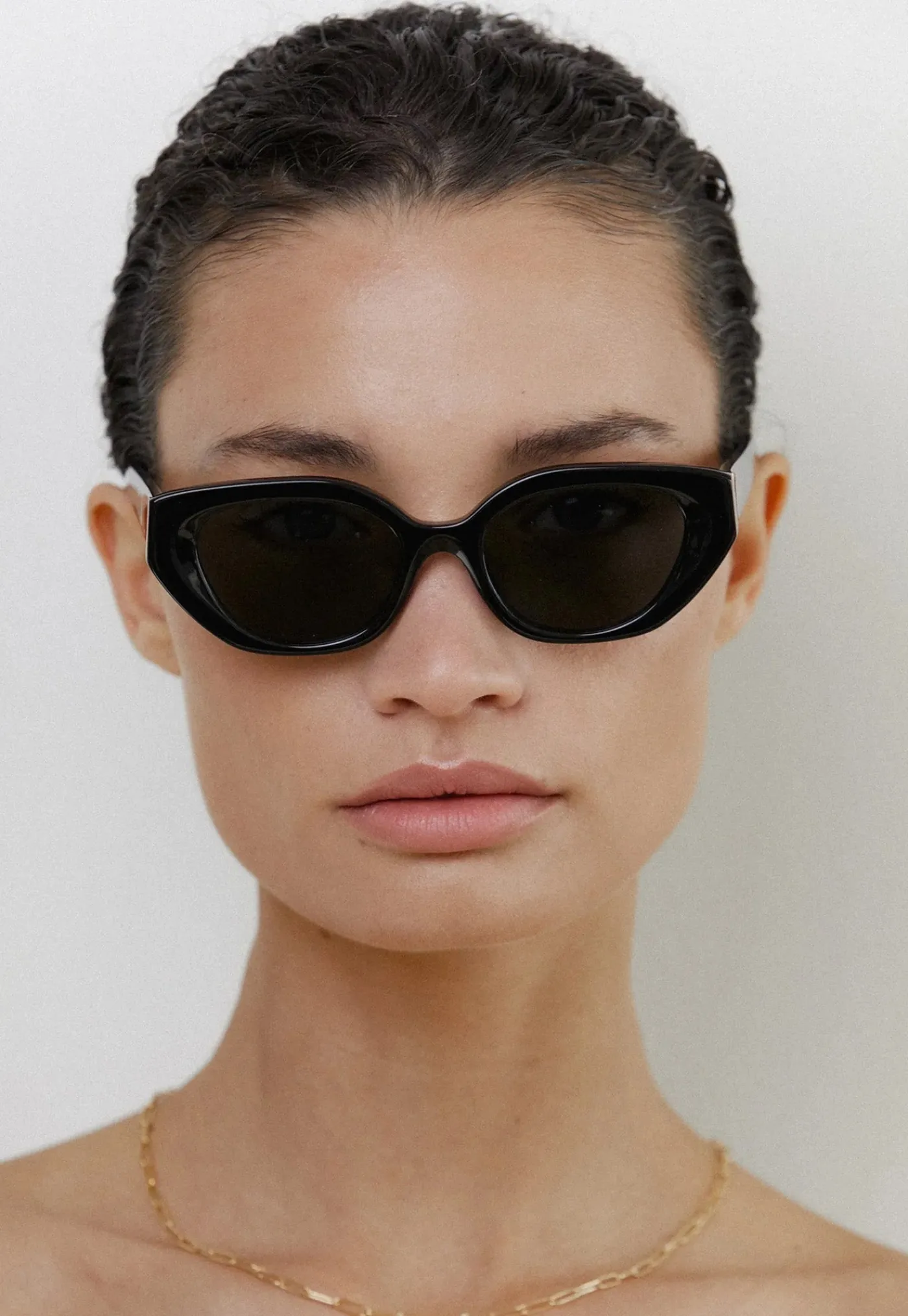le_chat__black_1.webp Hot Le Chat - Black Women Sunglasses | Sunglasses