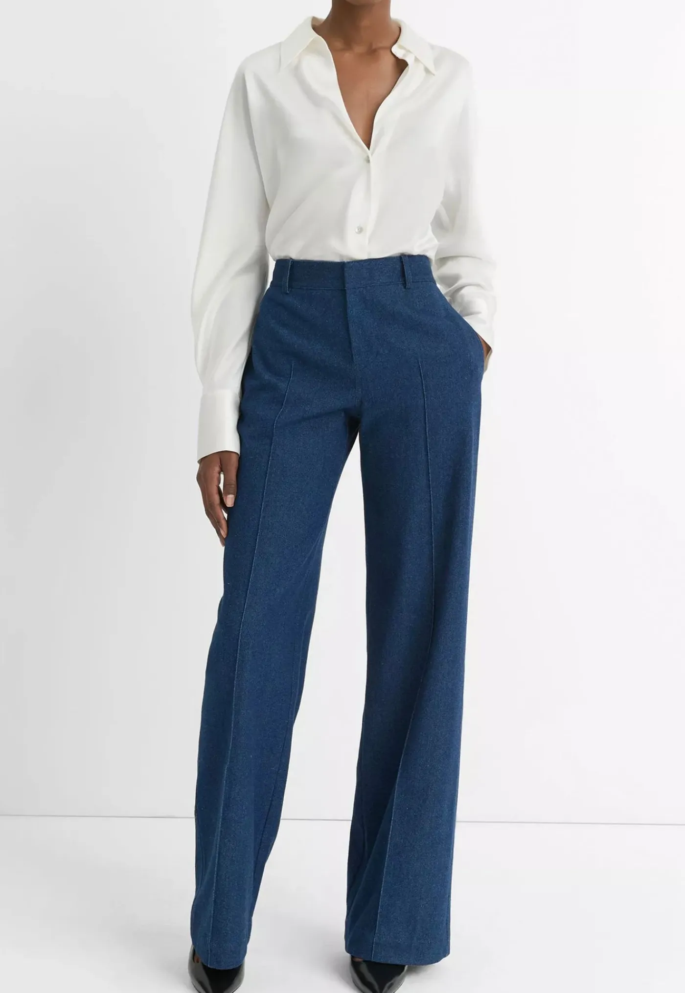 mid_rise_pintuck_twill_wi_0.webp Fashion Mid Rise Pintuck Twill Wide Trouser - Indigo Women Pants