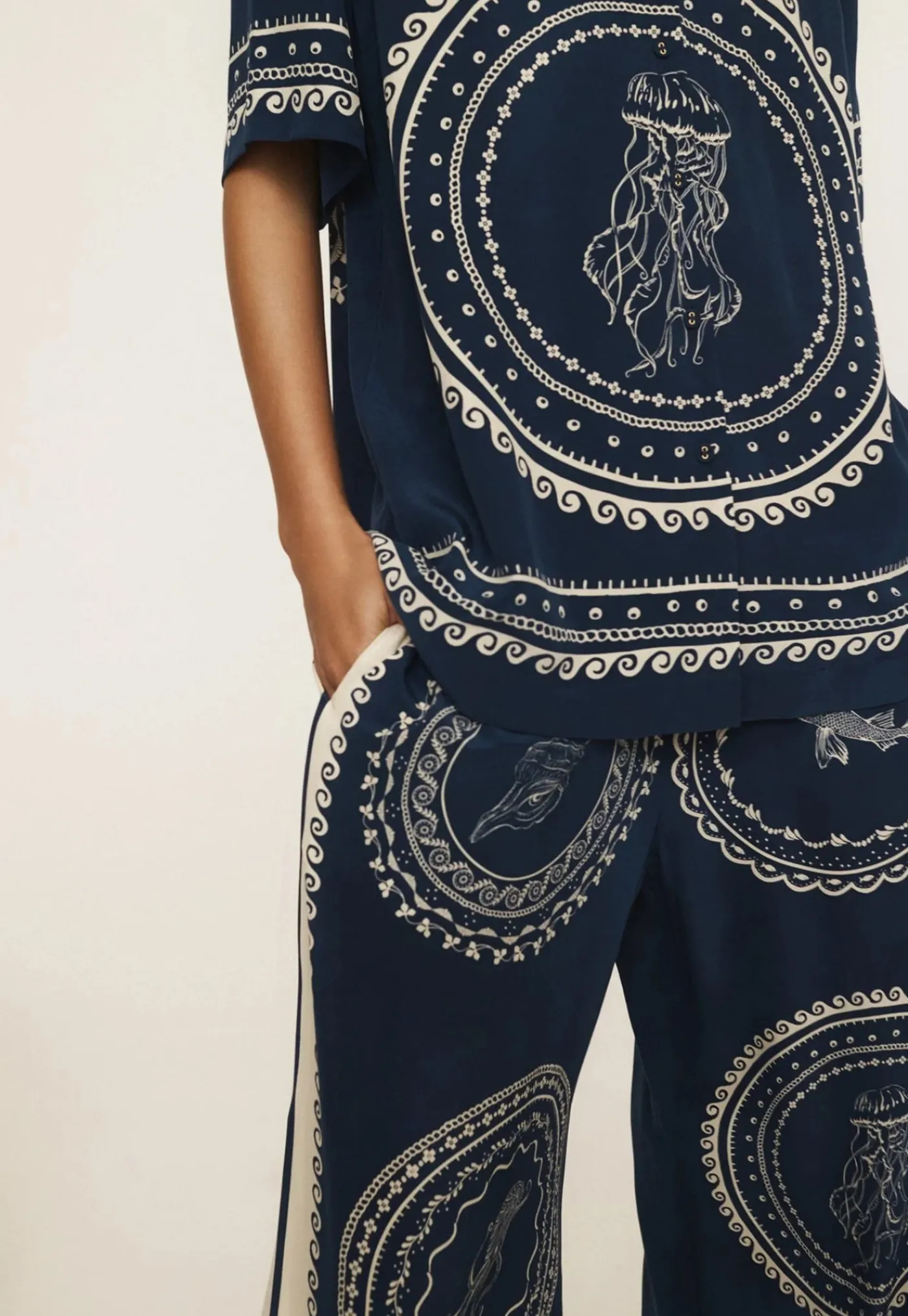 oceane_silk_pant__blue_4.webp Outlet Oceane Silk Pant - Blue Women Pants