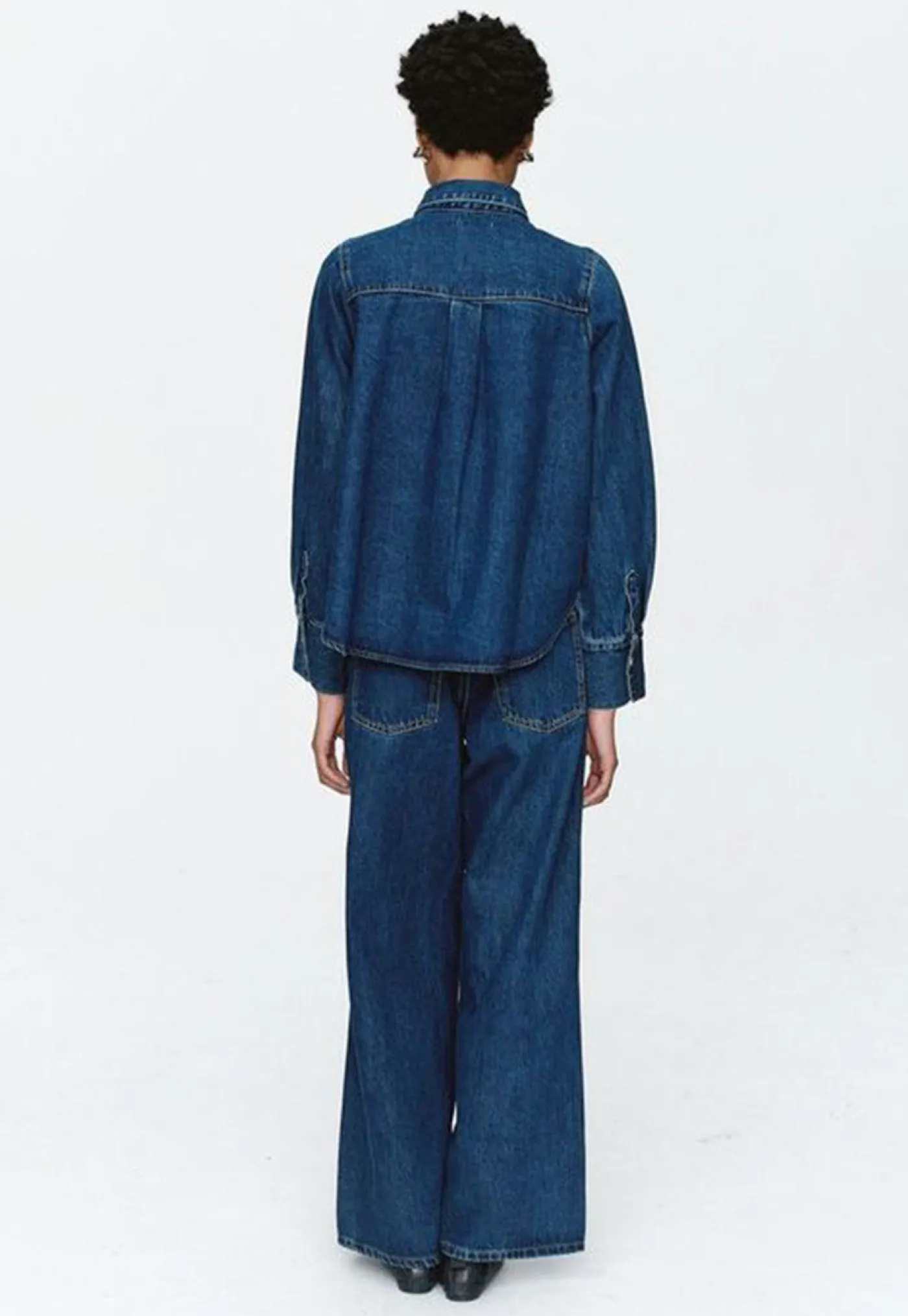 pearl_shirt__heritage_blu_3.webp Clearance Pearl Shirt - Heritage Blue Women Tops & Tees