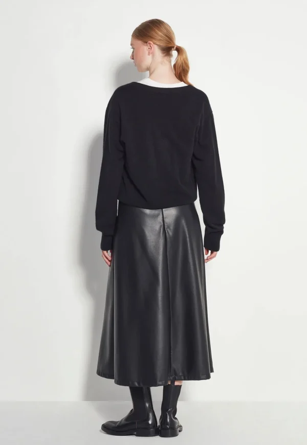 New Pipi Skirt - Black Women Skirts