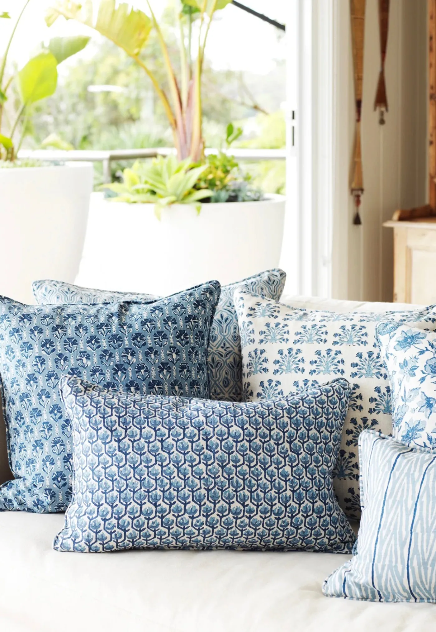 samode_riviera_linen_cush_2.webp Hot Samode Riviera Linen Cushion 50x50cm Cushions & Throws