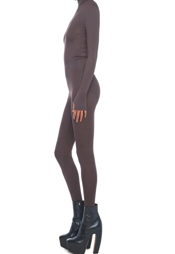 Online Slim Long Sleeve Turtle Top - Chocolate Women Tops & Tees