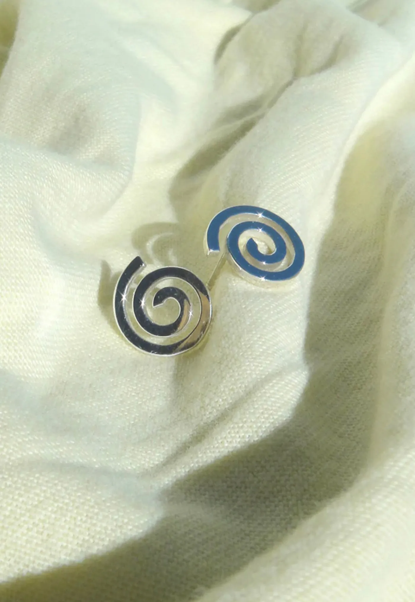 spiral_studs_3.webp Outlet Spiral Studs Women Jewellery | Jewellery