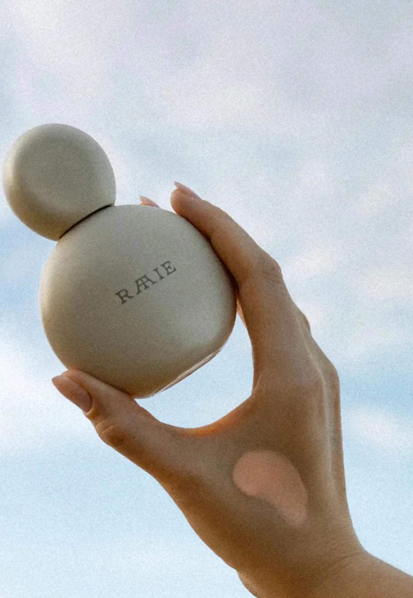 sun_milk_drops_spf_4.webp Best Sun Milk Drops SPF50+ Women Skincare