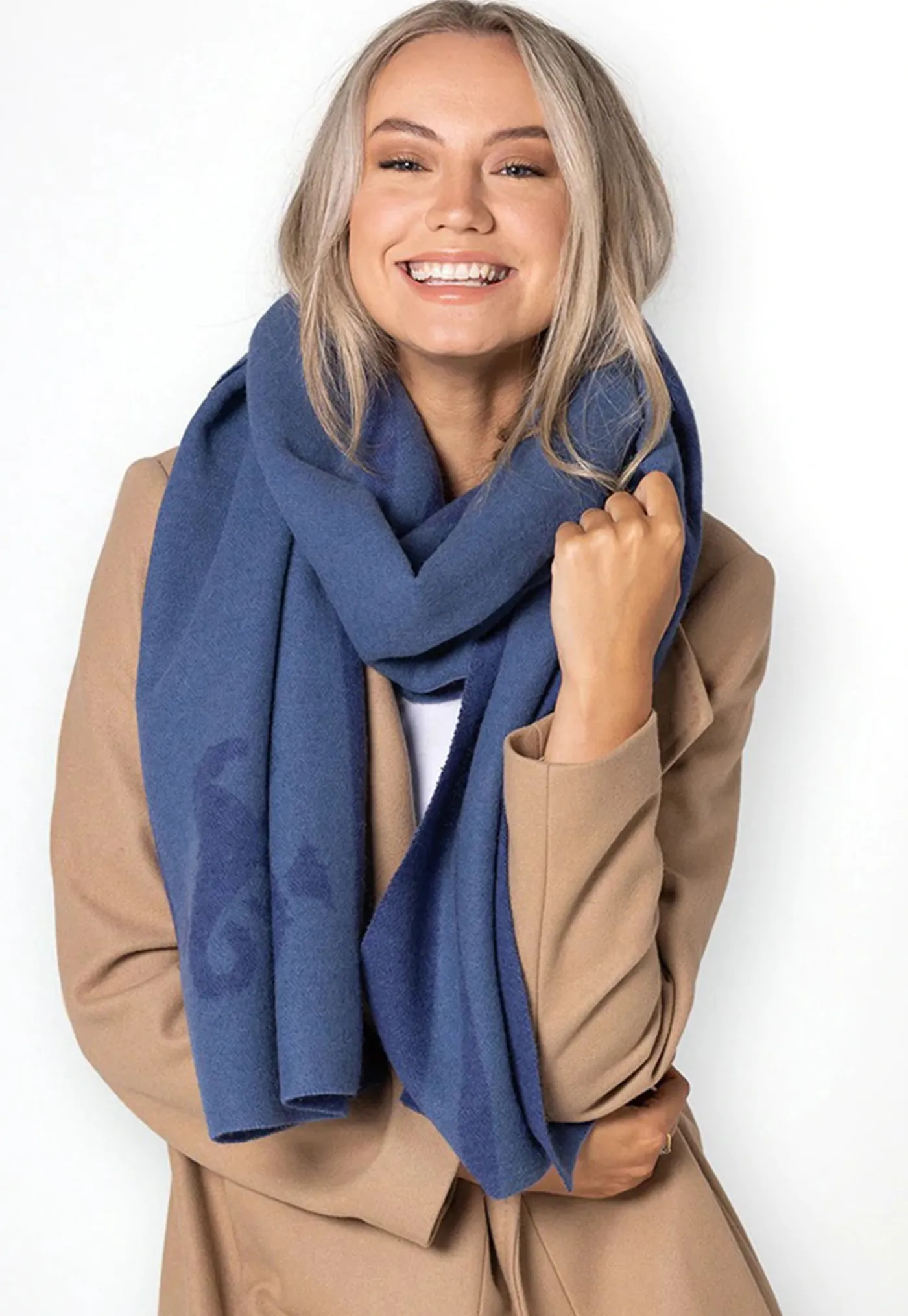 the_chesterman_wool_scarf_0.webp Hot The Chesterman Wool Scarf - Blue Women Scarves | Scarves
